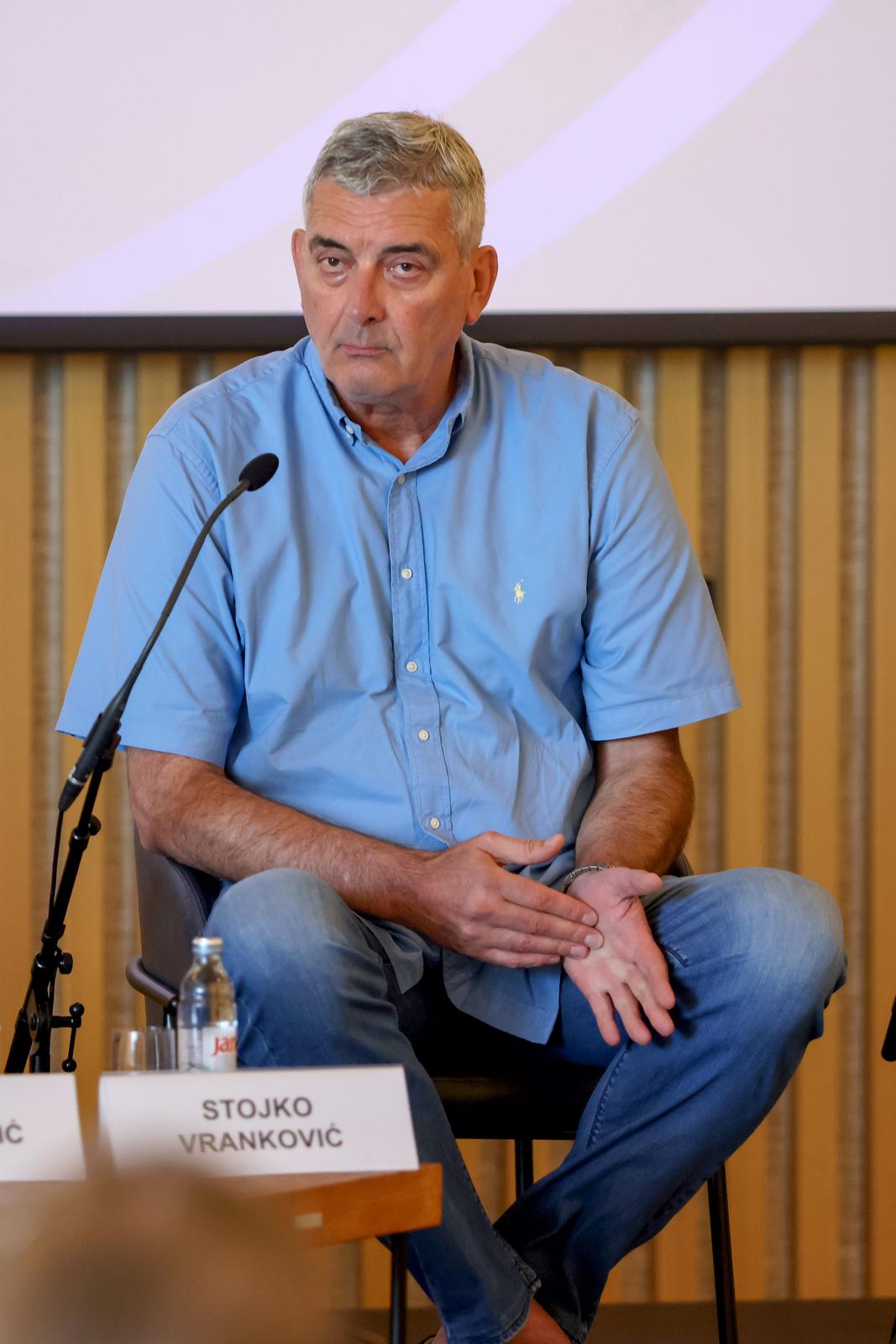 Panel na temu Krešimira Ćosića, sportaš i diplomat Panel na temu Krešimira Ćosića, sportaš i diplomat