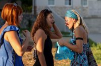 Benkovac: Organizatori benkovačkog festivala “Nosi se” koji je odgođen nakon prosvjeda branitelja održali mirni prosvjed Benkovac: Organizatori benkovačkog festivala “Nosi se” koji je odgođen nakon prosvjeda branitelja održali mirni prosvjed