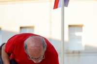 Benkovac: Organizatori benkovačkog festivala “Nosi se” koji je odgođen nakon prosvjeda branitelja održali mirni prosvjed Benkovac: Organizatori benkovačkog festivala “Nosi se” koji je odgođen nakon prosvjeda branitelja održali mirni prosvjed