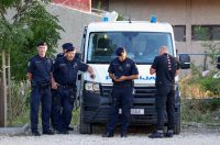 Benkovac: Organizatori benkovačkog festivala “Nosi se” koji je odgođen nakon prosvjeda branitelja održali mirni prosvjed Benkovac: Organizatori benkovačkog festivala “Nosi se” koji je odgođen nakon prosvjeda branitelja održali mirni prosvjed