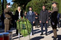 Polaganje vijenaca povodom Dana obrane grada