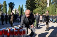 Polaganje vijenaca povodom Dana obrane grada