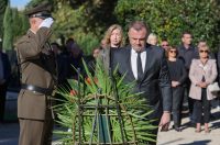 Polaganje vijenaca povodom Dana obrane grada