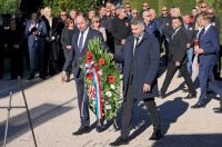 Polaganje vijenaca povodom Dana obrane grada