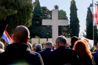 Polaganje vijenaca povodom Dana obrane grada