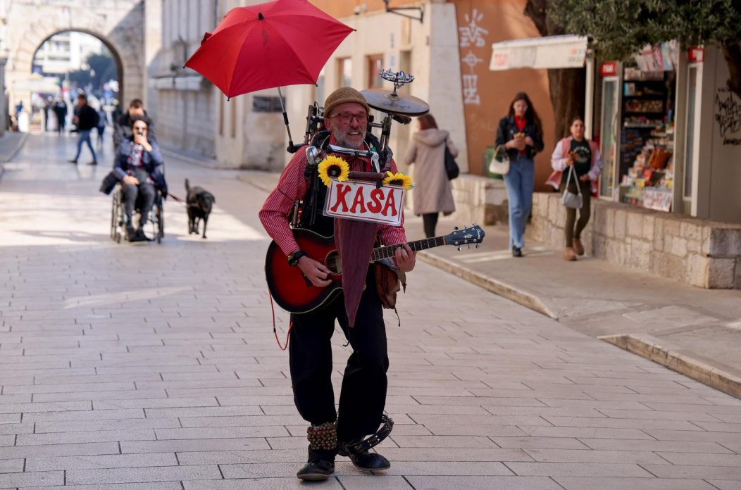 Ulicni svirac Ulicni svirac