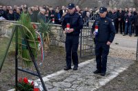 Predsjednik Milanović u Medviđi obilježio 33. obljetnicu stradanja civilnih žrtava u Domovinskom ratu Predsjednik Milanović u Medviđi obilježio 33. obljetnicu stradanja civilnih žrtava u Domovinskom ratu