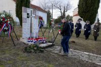 Predsjednik Milanović u Medviđi obilježio 33. obljetnicu stradanja civilnih žrtava u Domovinskom ratu Predsjednik Milanović u Medviđi obilježio 33. obljetnicu stradanja civilnih žrtava u Domovinskom ratu