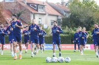 Hrvatska nogometna reprezentacija na treningu u Maksimiru uoci utakmice protiv Ceske u kvalifikacijskoj utakmici za Svjetsko prvenstvo Hrvatska nogometna reprezentacija na treningu u Maksimiru uoci utakmice protiv Ceske u kvalifikacijskoj utakmici za Svjetsko prvenstvo