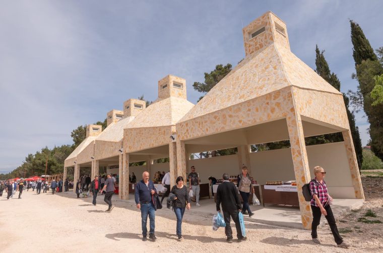 Benkovac: Održan je tradicionalni benkovački sajam