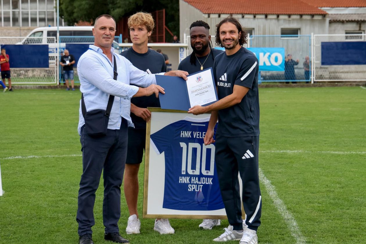 Benkovac: Prijateljska utakmica  između Velebita i Hajduka povodom 100. rođendana kluba iz Benkovca