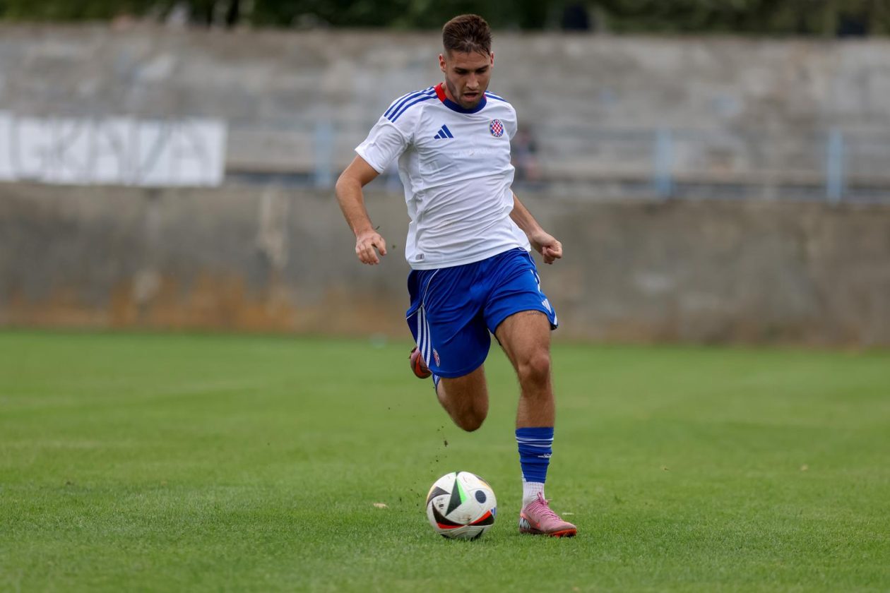 Benkovac: Prijateljska utakmica  između Velebita i Hajduka povodom 100. rođendana kluba iz Benkovca