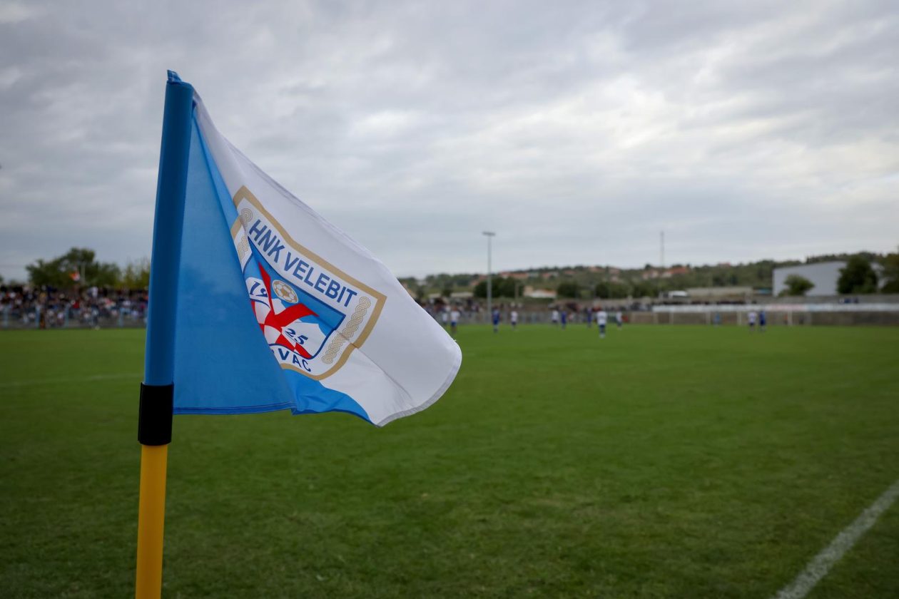 Benkovac: Prijateljska utakmica  između Velebita i Hajduka povodom 100. rođendana kluba iz Benkovca