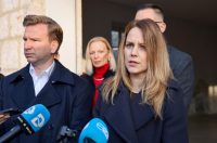 Primopredaja sedam novih vozila namijenjenih za sanitetski prijevoz – hitna pomoć Primopredaja sedam novih vozila namijenjenih za sanitetski prijevoz – hitna pomoć