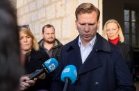 Primopredaja sedam novih vozila namijenjenih za sanitetski prijevoz – hitna pomoć Primopredaja sedam novih vozila namijenjenih za sanitetski prijevoz – hitna pomoć