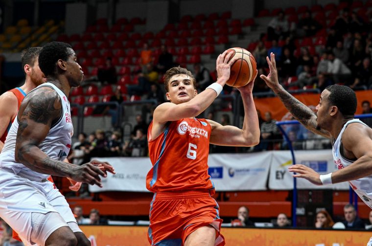 Zagreb: FIBA Europa kup, KK Cedevita Junior – Pallacanestro Reggiana