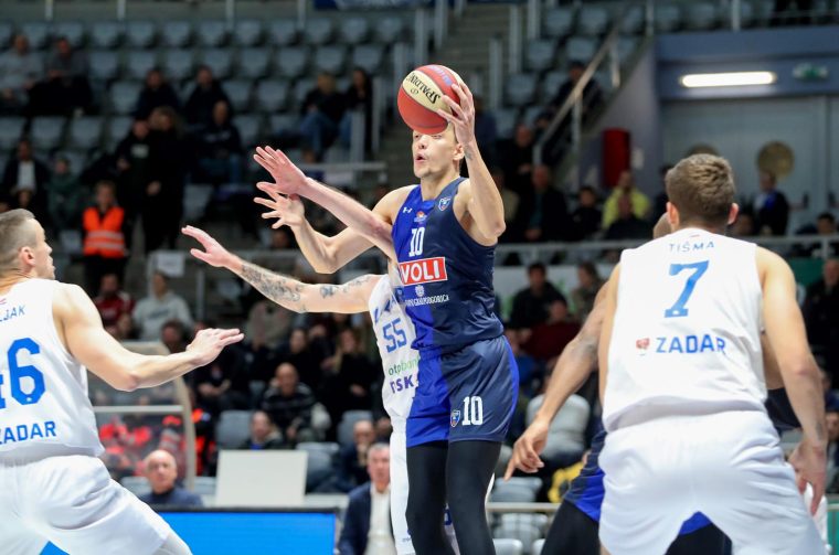 Zadar: Zadar i Budućnost odigrali utakmicu 14. kola AdmiralBet ABA lige Zadar: Zadar i Budućnost odigrali utakmicu 14. kola AdmiralBet ABA lige