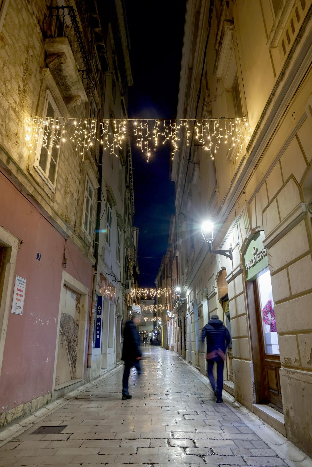 Noćne fotografije ukrašenog grada Noćne fotografije ukrašenog grada
