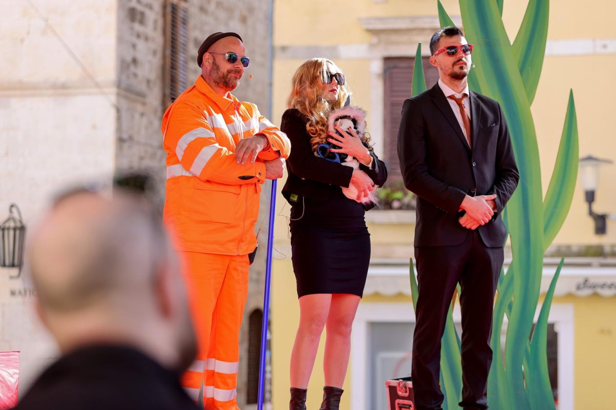 Zadar: Maškare preuzele ključ Grada Zadar: Maškare preuzele ključ Grada