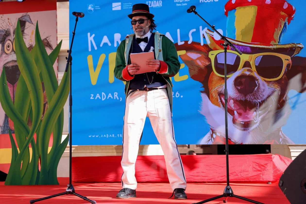Zadar: Maškare preuzele ključ Grada Zadar: Maškare preuzele ključ Grada