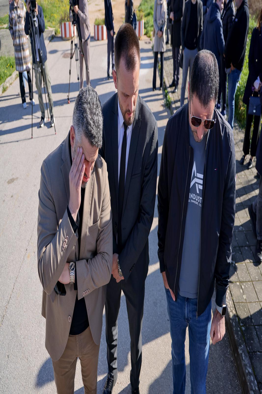 Zadar: Gradonačelnik Grada Zadra Šime Erlić potpisao je ugovor s tvrtkom Lavčević o izgradnji osnovne škole