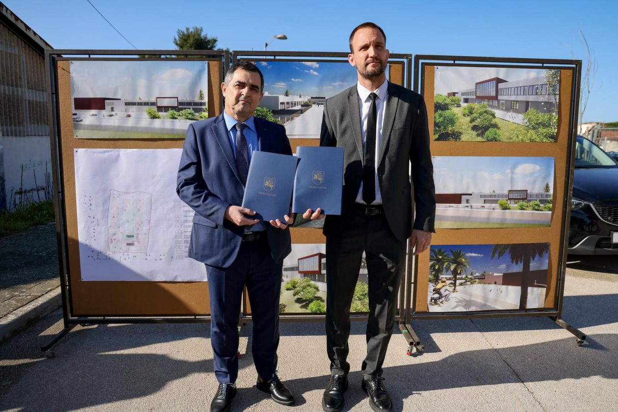 Zadar: Gradonačelnik Grada Zadra Šime Erlić potpisao je ugovor s tvrtkom Lavčević o izgradnji osnovne škole