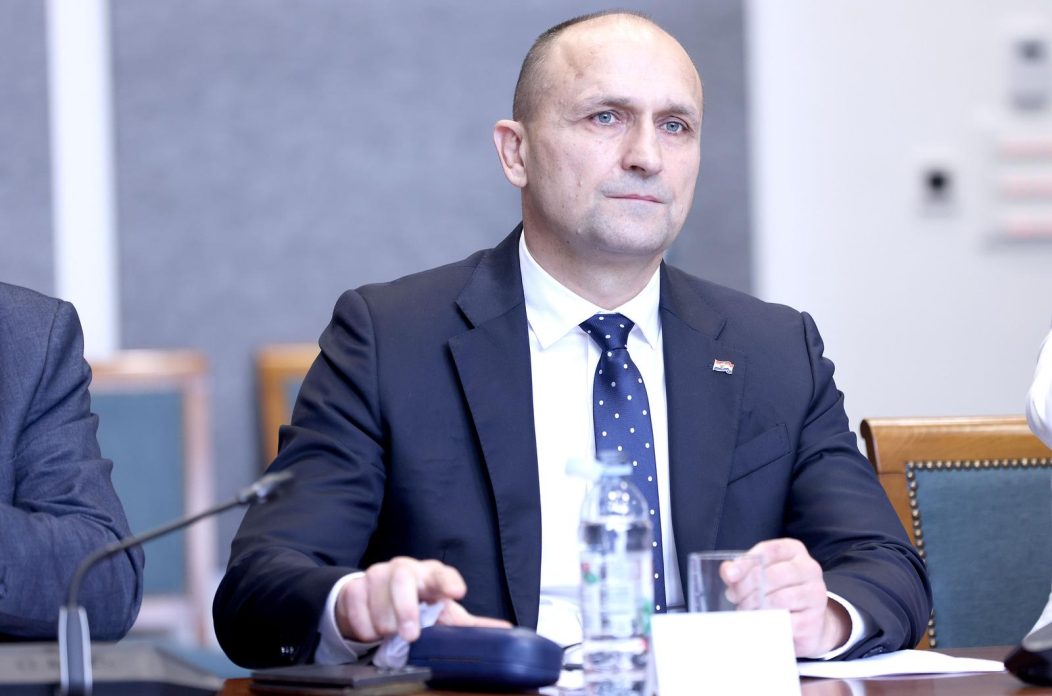 Zagreb: Odbor za obranu o izmjenama zakona o sluzbi u oružanim snagama