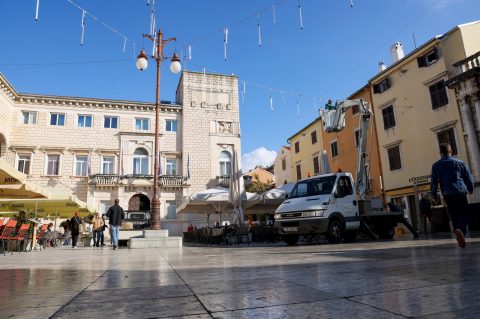 Blagdanski ukrasi u gradu Zadru