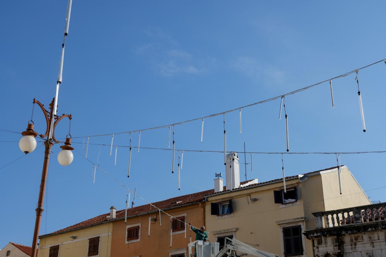 Blagdanski ukrasi u gradu Zadru