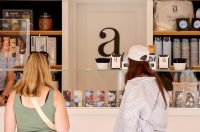 Zadar: Velik broj stranih gostiju u centru grada