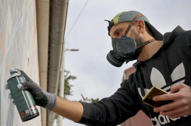 Ulična umjetnost u sklopu proslave Dana grada Zadra – novi murali niknuli kod Centra za mlade