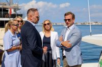 Župan Josip Bilaver sa suradnicima nazočio je primopredaji mobilne ljekarne – brodice Župan Josip Bilaver sa suradnicima nazočio je primopredaji mobilne ljekarne – brodice