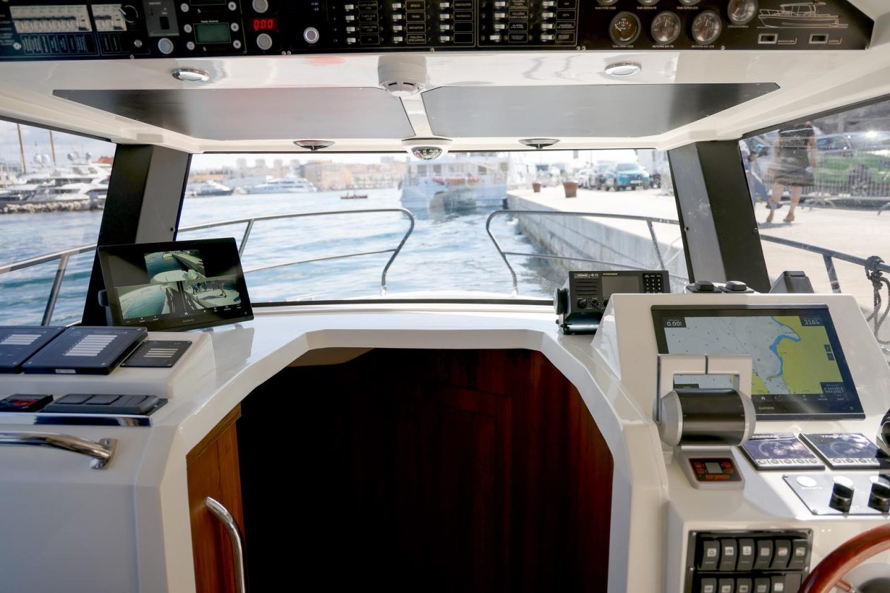 Župan Josip Bilaver sa suradnicima nazočio je primopredaji mobilne ljekarne – brodice Župan Josip Bilaver sa suradnicima nazočio je primopredaji mobilne ljekarne – brodice