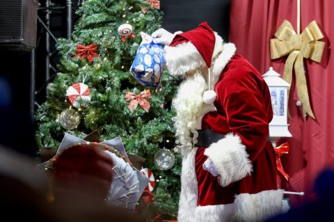 Kamion Djeda Mraza na Višnjiku