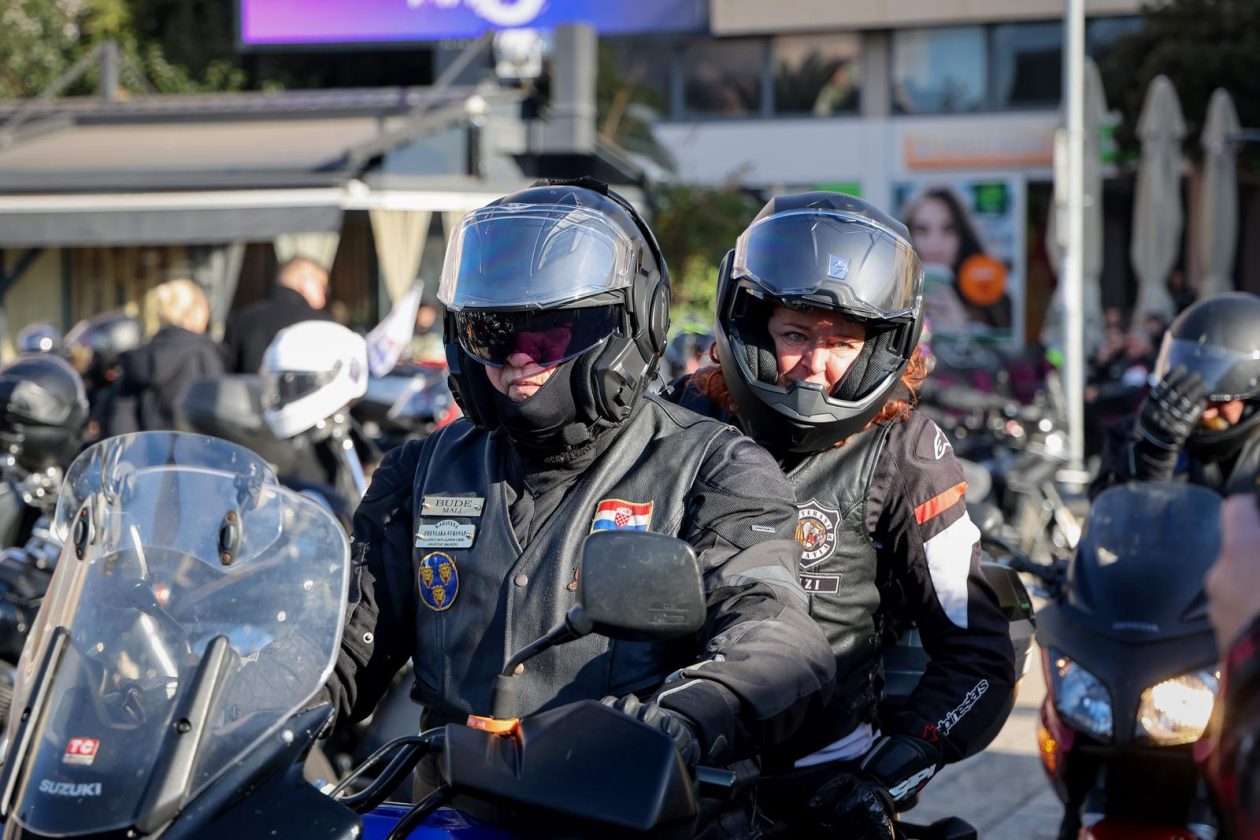 Zadar: Moto defile Zadar – Maslenički most koji je održan povodom obilježavanja 33. obljetnice VRO Maslenica Zadar: Moto defile Zadar – Maslenički most koji je održan povodom obilježavanja 33. obljetnice VRO Maslenica