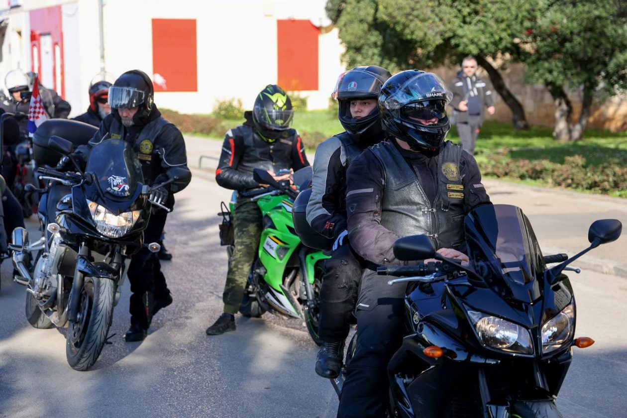 Zadar: Moto defile Zadar – Maslenički most koji je održan povodom obilježavanja 33. obljetnice VRO Maslenica Zadar: Moto defile Zadar – Maslenički most koji je održan povodom obilježavanja 33. obljetnice VRO Maslenica