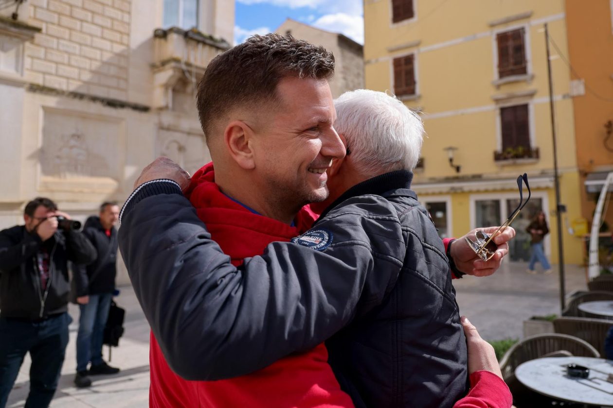 Narodni trg: Druženje rukometnih reprezentativaca s građanima