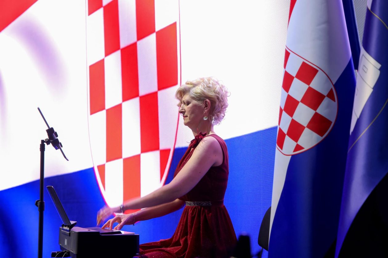 Zadar: Svečana sjednica županijske skupštine Zadar: Svečana sjednica županijske skupštine