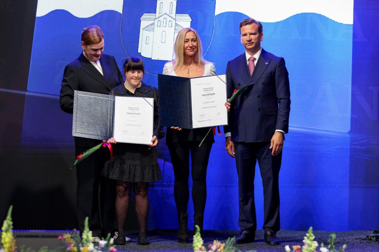 Zadar: Svečana sjednica županijske skupštine Zadar: Svečana sjednica županijske skupštine