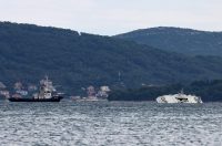 Zadar: Katamaran “Melita” s kojeg su noćas evakuirani putnici pluta u zadarskom kanalu