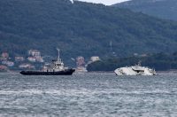 Zadar: Katamaran “Melita” s kojeg su noćas evakuirani putnici pluta u zadarskom kanalu