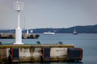 Zadar: Katamaran “Melita” s kojeg su noćas evakuirani putnici pluta u zadarskom kanalu