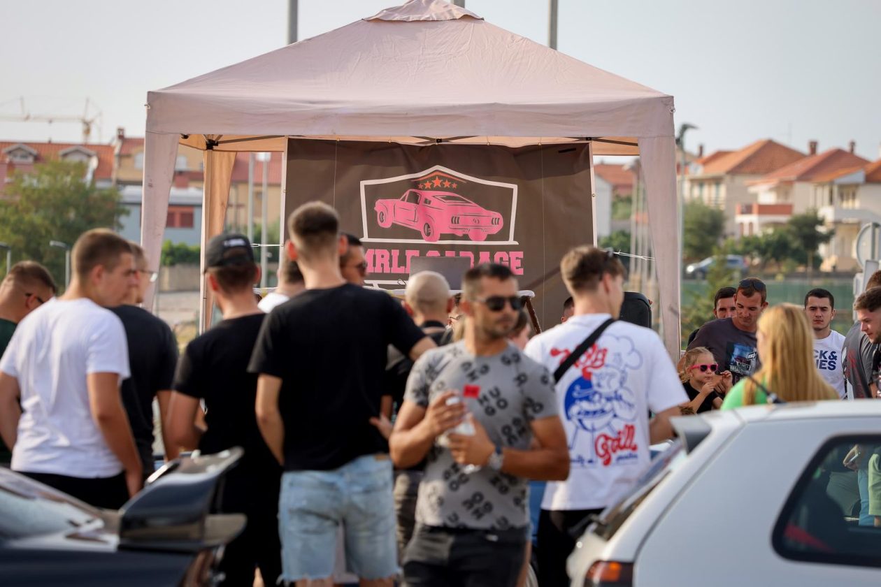 Na Višnjiku održan susret 3. Meet Mrle Garage Na Višnjiku održan susret 3. Meet Mrle Garage