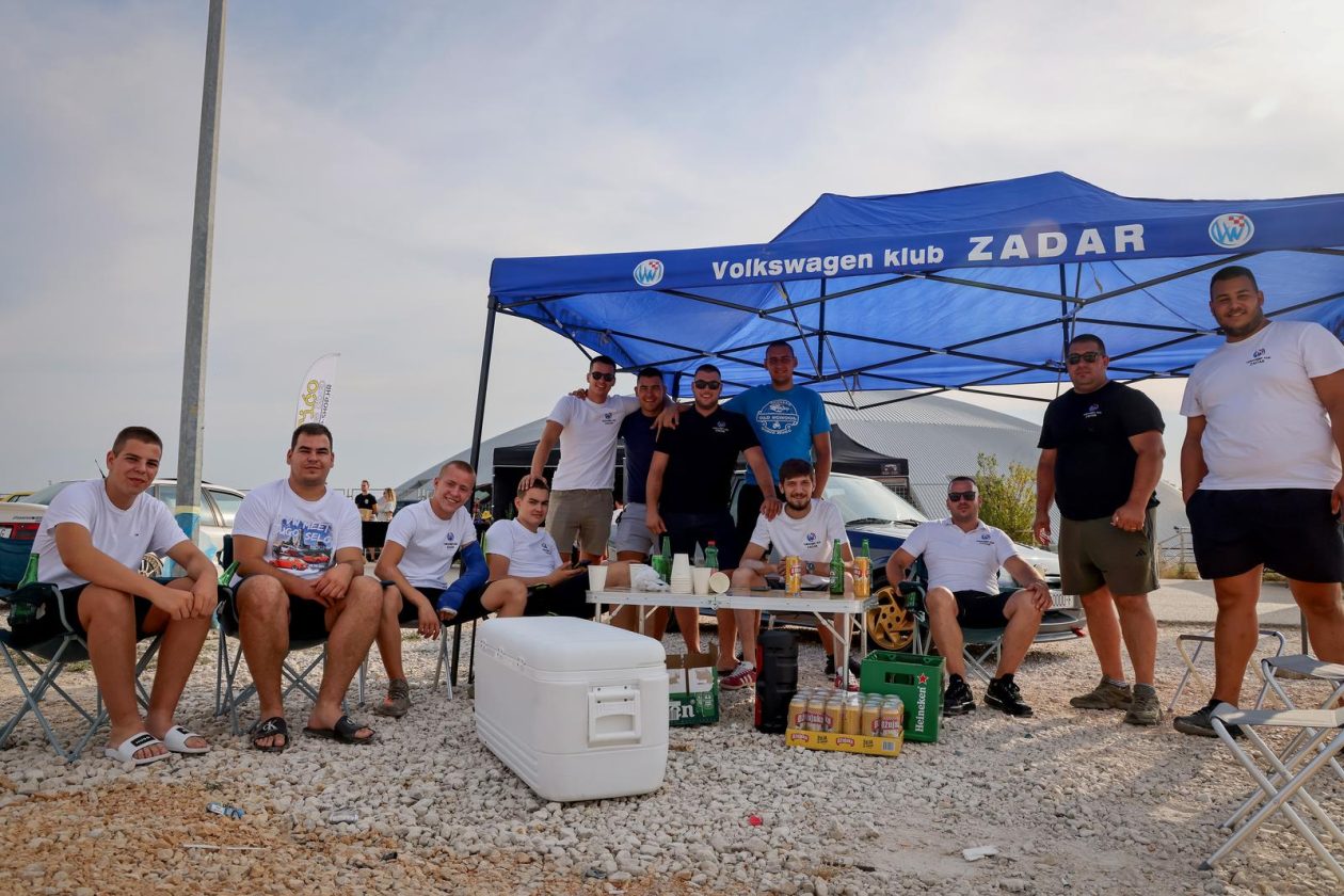 Na Višnjiku održan susret 3. Meet Mrle Garage Na Višnjiku održan susret 3. Meet Mrle Garage