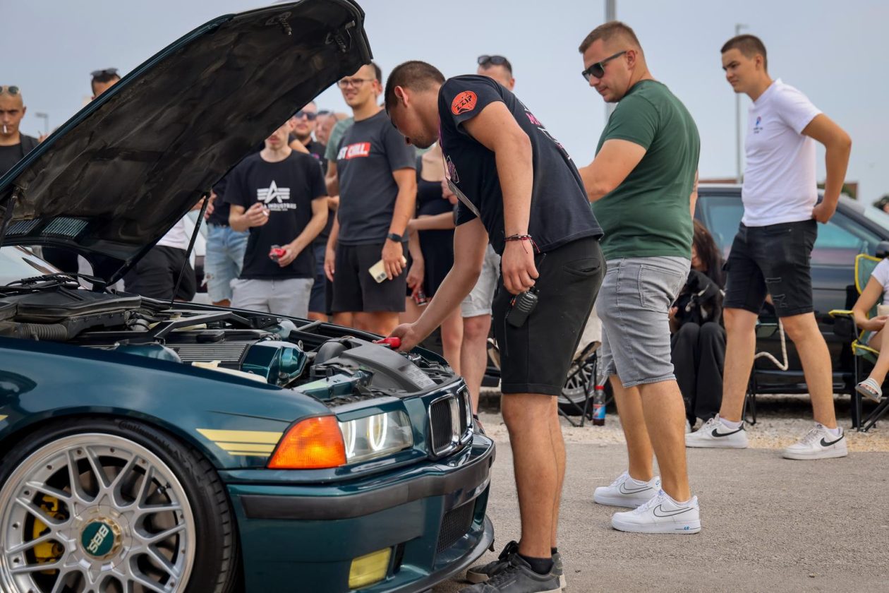 Na Višnjiku održan susret 3. Meet Mrle Garage Na Višnjiku održan susret 3. Meet Mrle Garage