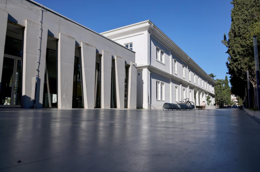 Gradska tržnica, barkajoli, Morske orgulje, Pozdrav suncu, Centar za mlade, Puntamika Gradska tržnica, barkajoli, Morske orgulje, Pozdrav suncu, Centar za mlade, Puntamika