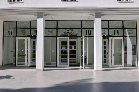 Gradska tržnica, barkajoli, Morske orgulje, Pozdrav suncu, Centar za mlade, Puntamika Gradska tržnica, barkajoli, Morske orgulje, Pozdrav suncu, Centar za mlade, Puntamika