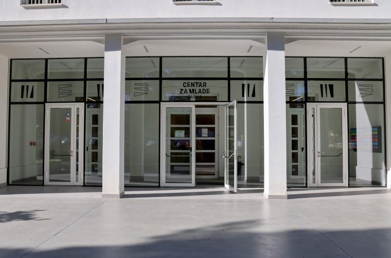 Gradska tržnica, barkajoli, Morske orgulje, Pozdrav suncu, Centar za mlade, Puntamika Gradska tržnica, barkajoli, Morske orgulje, Pozdrav suncu, Centar za mlade, Puntamika