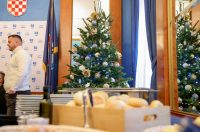 Predbožićno druženje s gradonačelnikom i pročelnicima Grada Zadra