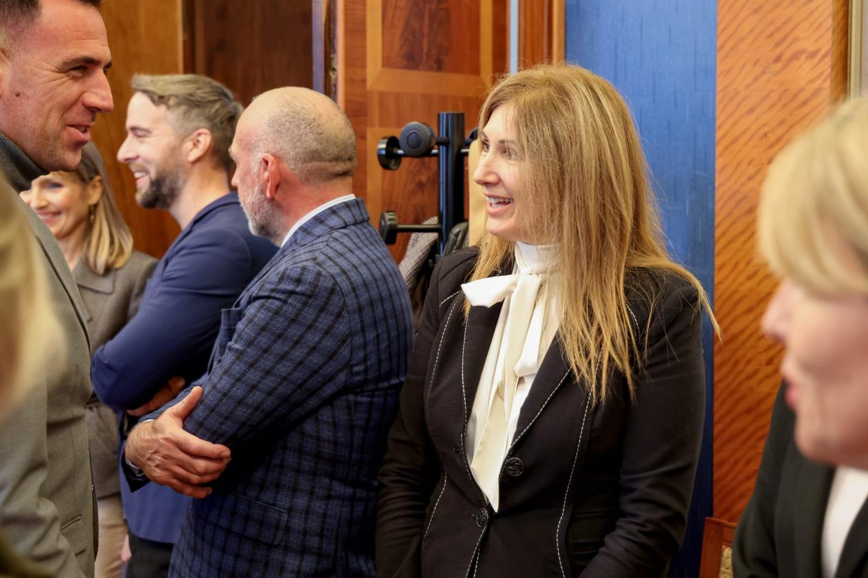 Predbožićno druženje s gradonačelnikom i pročelnicima Grada Zadra